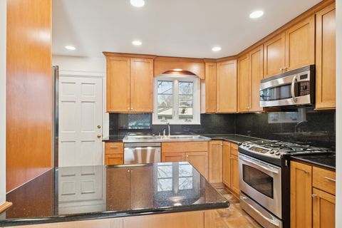 Tiny photo for 3520 FOREST Avenue, Wilmette, IL 60091 (MLS # 12524913)