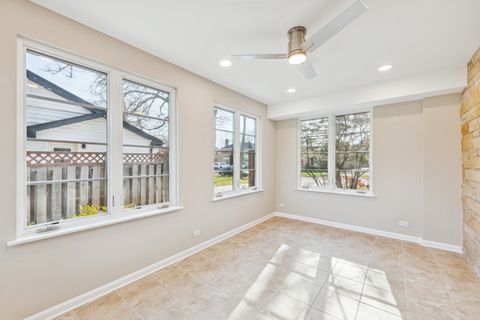 Tiny photo for 3520 FOREST Avenue, Wilmette, IL 60091 (MLS # 12524913)