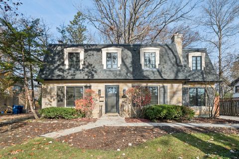 Photo of 3520 FOREST Avenue, Wilmette, IL 60091 (MLS # 12524913)