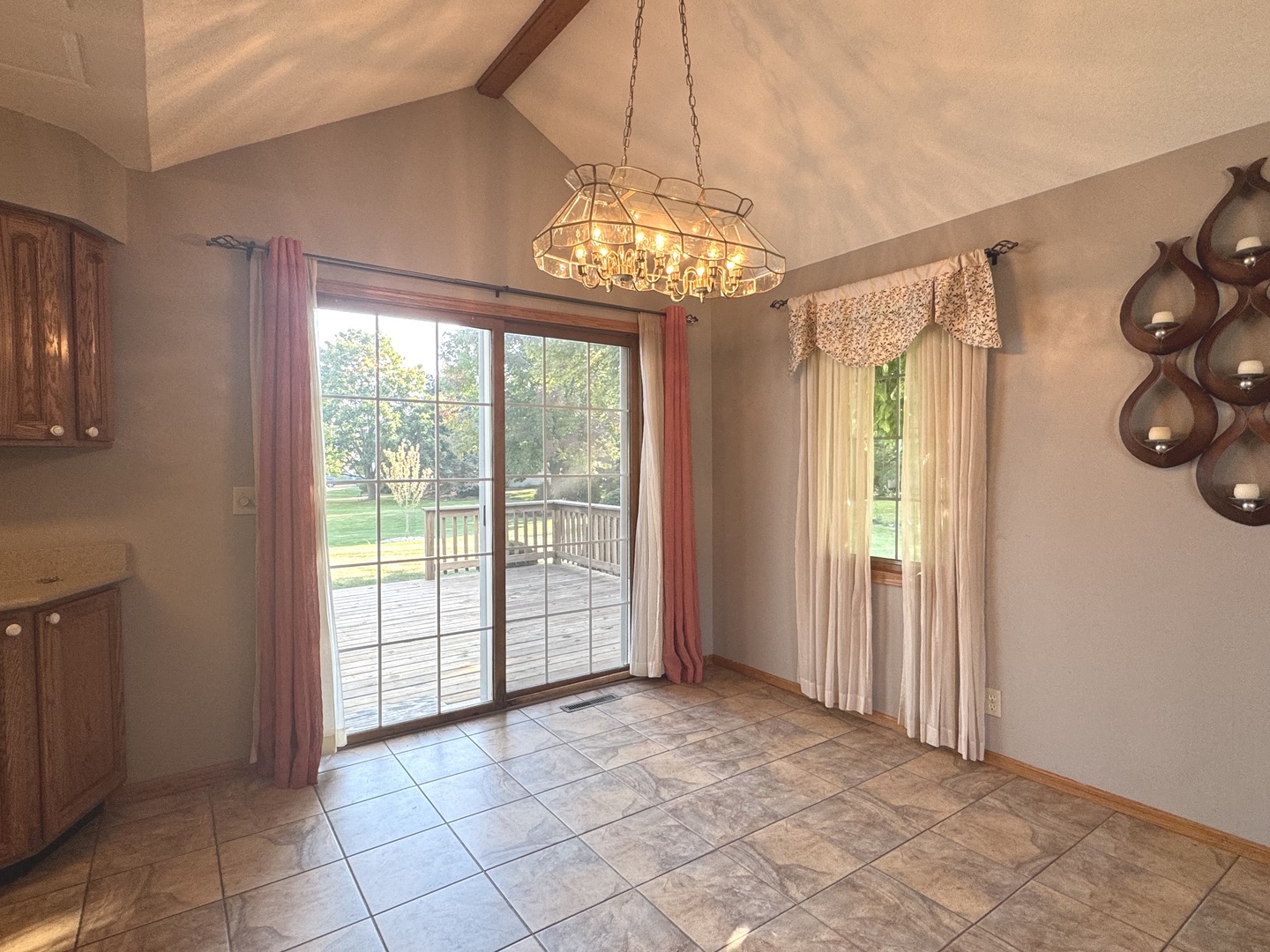 Bourbonnais, Illinois 60914, United States, 3 Bedrooms Bedrooms, ,2 BathroomsBathrooms,Residential,Contingent,212685