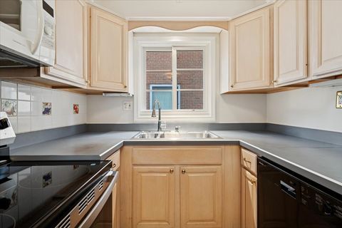 Tiny photo for Evanston, IL 60201 (MLS # 12499924)