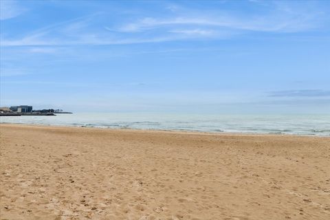 Tiny photo for Evanston, IL 60201 (MLS # 12499924)