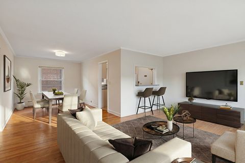 Tiny photo for Evanston, IL 60201 (MLS # 12499924)