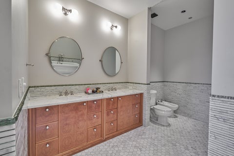 Tiny photo for 200 W Grand Avenue #2700, Chicago, IL 60654 (MLS # 12751124)