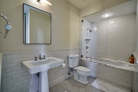 Tiny photo for 200 W Grand Avenue #2700, Chicago, IL 60654 (MLS # 12751124)
