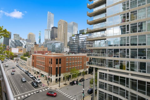 Tiny photo for 200 W Grand Avenue #2700, Chicago, IL 60654 (MLS # 12751124)