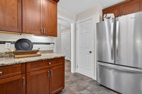Tiny photo for 223 Willow Lane, Geneva, IL 60134 (MLS # 12647155)