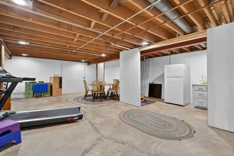 Tiny photo for 223 Willow Lane, Geneva, IL 60134 (MLS # 12647155)