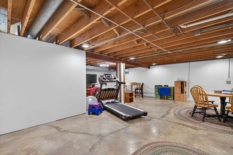 Tiny photo for 223 Willow Lane, Geneva, IL 60134 (MLS # 12647155)