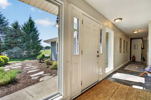 Tiny photo for 223 Willow Lane, Geneva, IL 60134 (MLS # 12647155)