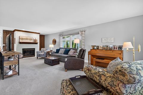 Tiny photo for 223 Willow Lane, Geneva, IL 60134 (MLS # 12647155)