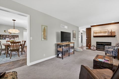 Tiny photo for 223 Willow Lane, Geneva, IL 60134 (MLS # 12647155)