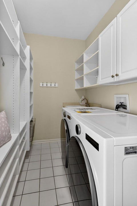 Tiny photo for 2908 Sibling Court, Naperville, IL 60564 (MLS # 12642079)