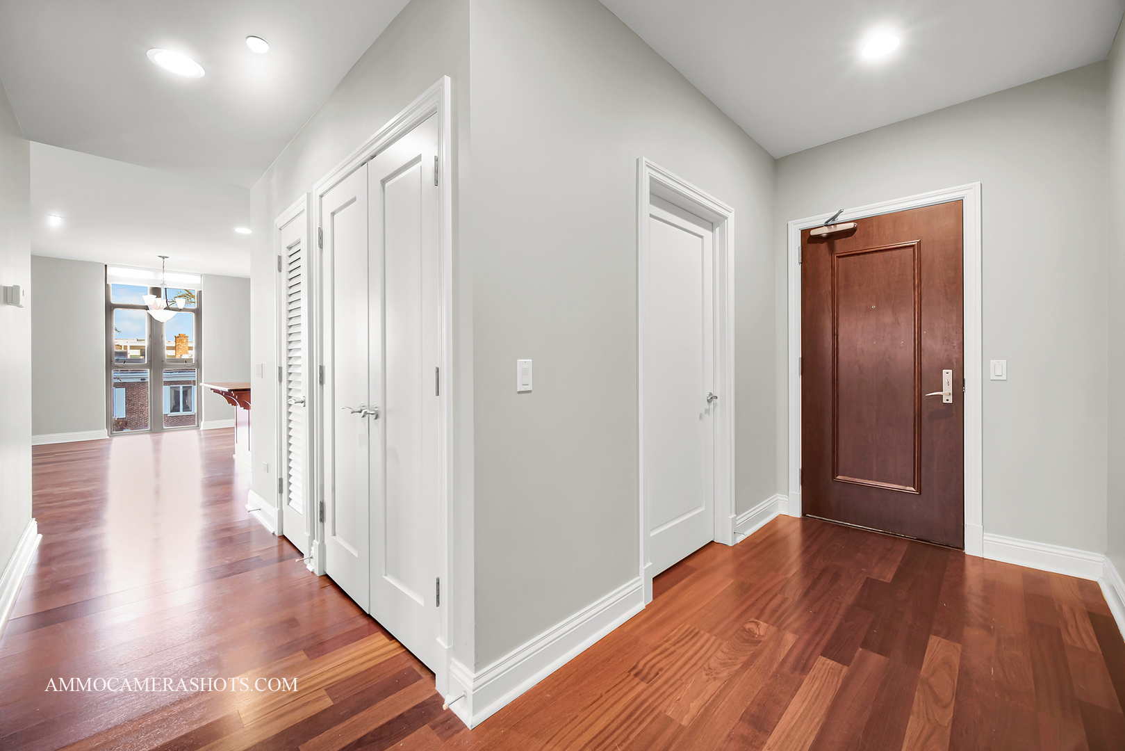 520 S Washington Street 201