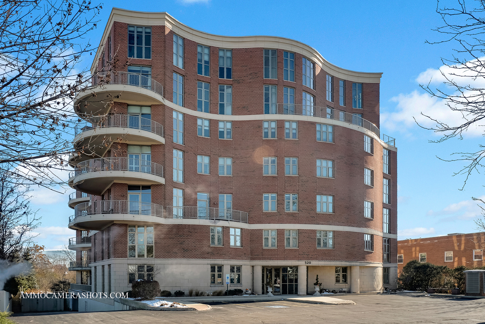 520 S Washington Street 201
