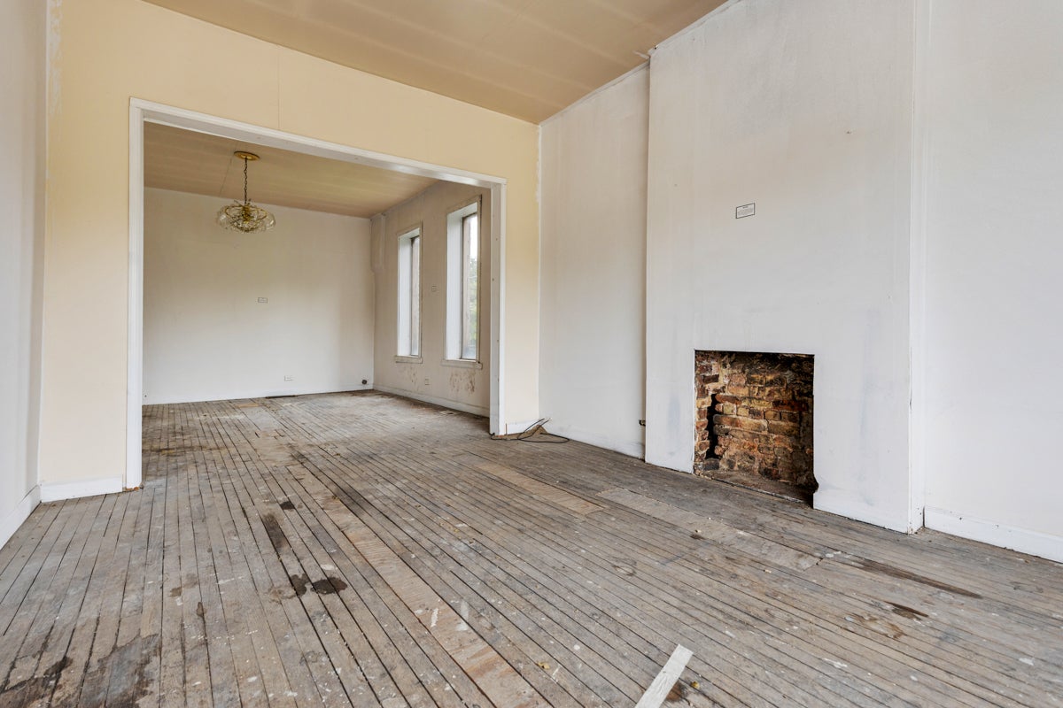 1114 W 51st Street