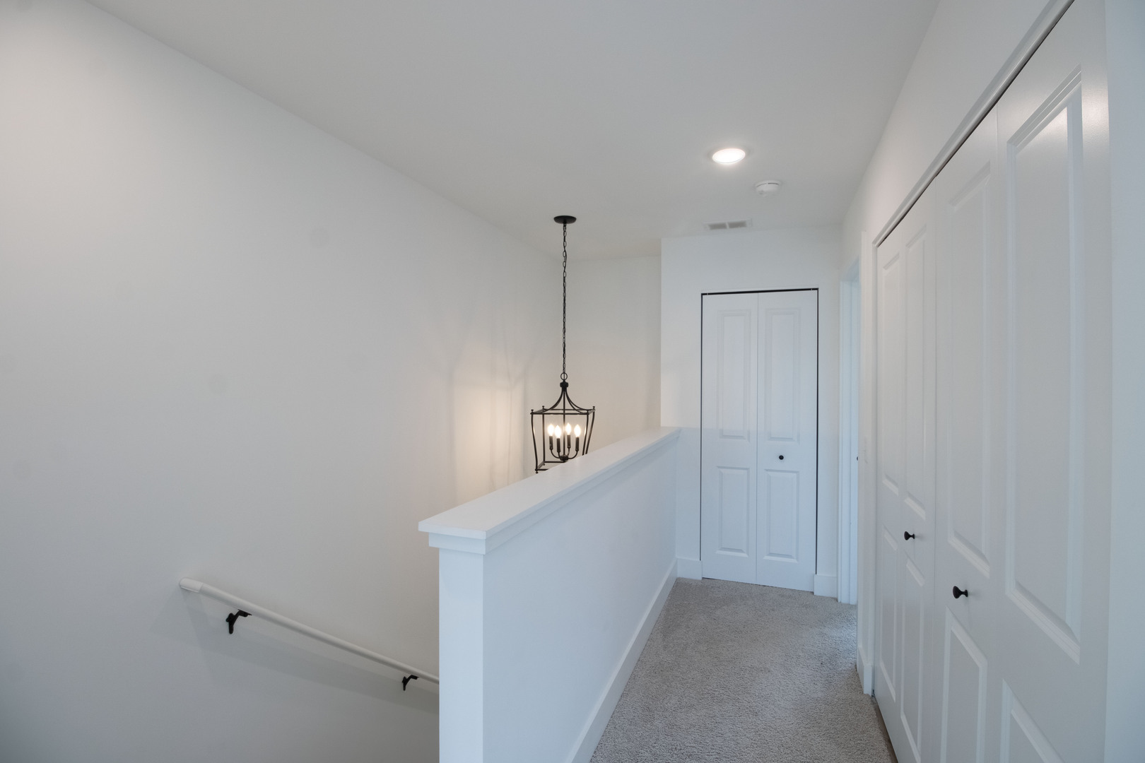 Morton Grove, Illinois 60053, United States, 2 Bedrooms Bedrooms, ,3 BathroomsBathrooms,Residential,Active,235885