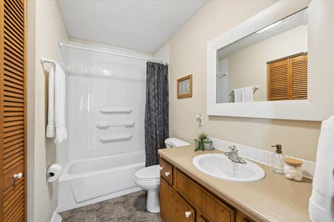 Tiny photo for 710 3rd Street, Colona, IL 61241 (MLS # 12706916)