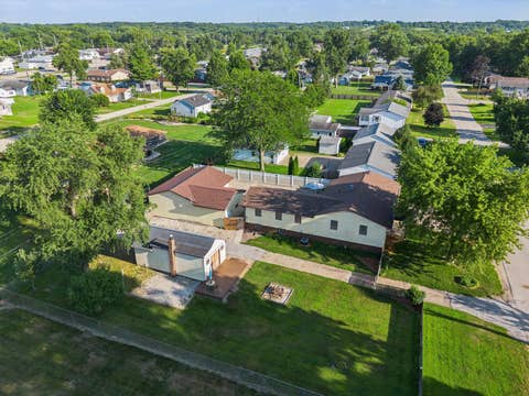 Tiny photo for 710 3rd Street, Colona, IL 61241 (MLS # 12706916)