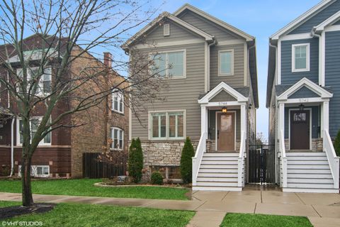 Photo of 5744 W Ainslie Street, Chicago, IL 60630 (MLS # 12537616)