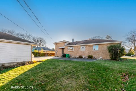 Tiny photo for 701 N Craig Place, Addison, IL 60101 (MLS # 12522931)
