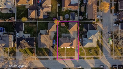 Tiny photo for 701 N Craig Place, Addison, IL 60101 (MLS # 12522931)