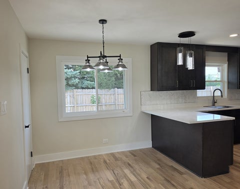 Tiny photo for 6410 W 88th Street, Oak Lawn, IL 60453 (MLS # 12749298)