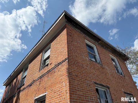 Tiny photo for 217 N MARKET Street, Golconda, IL 62938 (MLS # QC4268655)