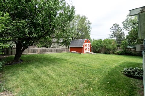 A home in Des Plaines