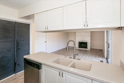 Tiny photo for 760 Longford Drive, Roselle, IL 60172 (MLS # 12515800)