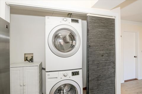 Tiny photo for 760 Longford Drive, Roselle, IL 60172 (MLS # 12515800)