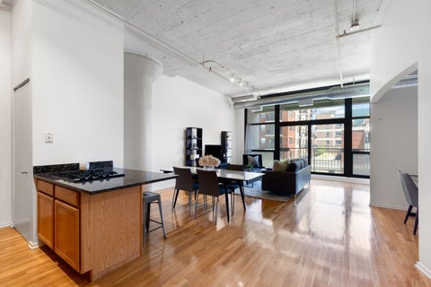 Tiny photo for 1530 S State Street #415, Chicago, IL 60605 (MLS # 12662175)