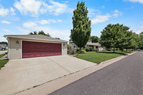 Tiny photo for 412 S 5th Avenue, Streator, IL 61364 (MLS # 12668852)