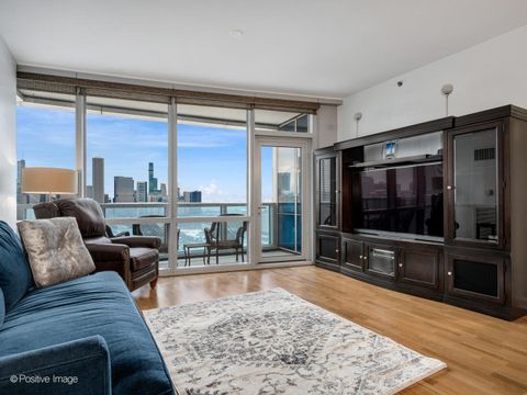 Tiny photo for 1211 S PRAIRIE Avenue #2905, Chicago, IL 60605 (MLS # 12525423)