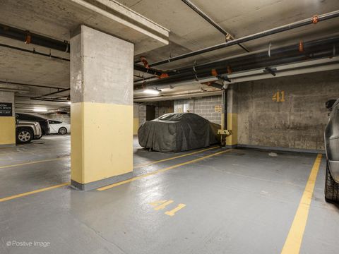 Tiny photo for 1211 S PRAIRIE Avenue #2905, Chicago, IL 60605 (MLS # 12525423)