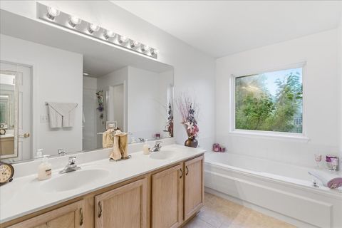 Tiny photo for 2886 Camden Drive, West Chicago, IL 60185 (MLS # 12698437)