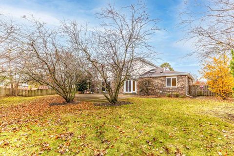 Tiny photo for 825 Downing Street, Northbrook, IL 60062 (MLS # 12530656)