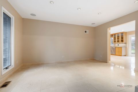 Tiny photo for 825 Downing Street, Northbrook, IL 60062 (MLS # 12530656)