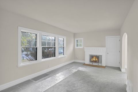 Tiny photo for 624 Lincoln Avenue, Elgin, IL 60120 (MLS # 12509391)