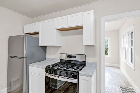 Tiny photo for 624 Lincoln Avenue, Elgin, IL 60120 (MLS # 12509391)