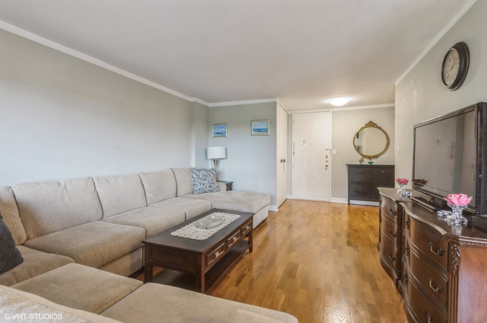 7033 N KEDZIE Avenue 512