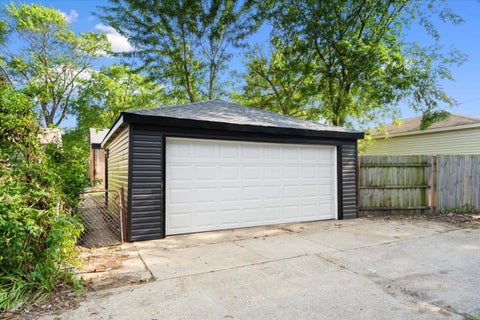 Tiny photo for 438 W 126th Place, Chicago, IL 60628 (MLS # 12749766)