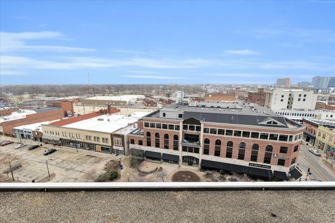 Tiny photo for 301 N Neil Street #808-809, Champaign, IL 61820 (MLS # 12481877)