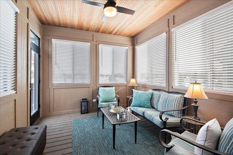 Tiny photo for 1330 Lacoma Court, Lockport, IL 60441 (MLS # 12550037)