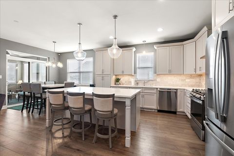 Tiny photo for 1330 Lacoma Court, Lockport, IL 60441 (MLS # 12550037)