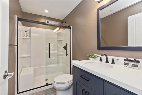 Tiny photo for 1330 Lacoma Court, Lockport, IL 60441 (MLS # 12550037)