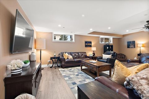 Tiny photo for 1330 Lacoma Court, Lockport, IL 60441 (MLS # 12550037)