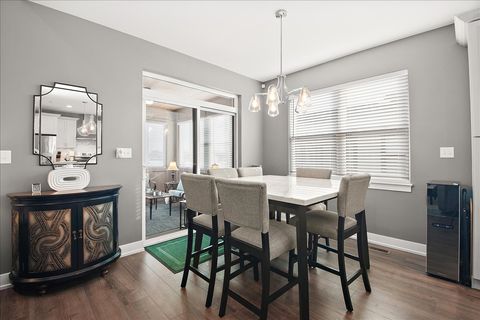 Tiny photo for 1330 Lacoma Court, Lockport, IL 60441 (MLS # 12550037)