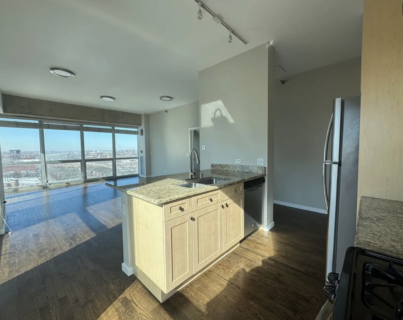 1845 S Michigan Avenue 2005