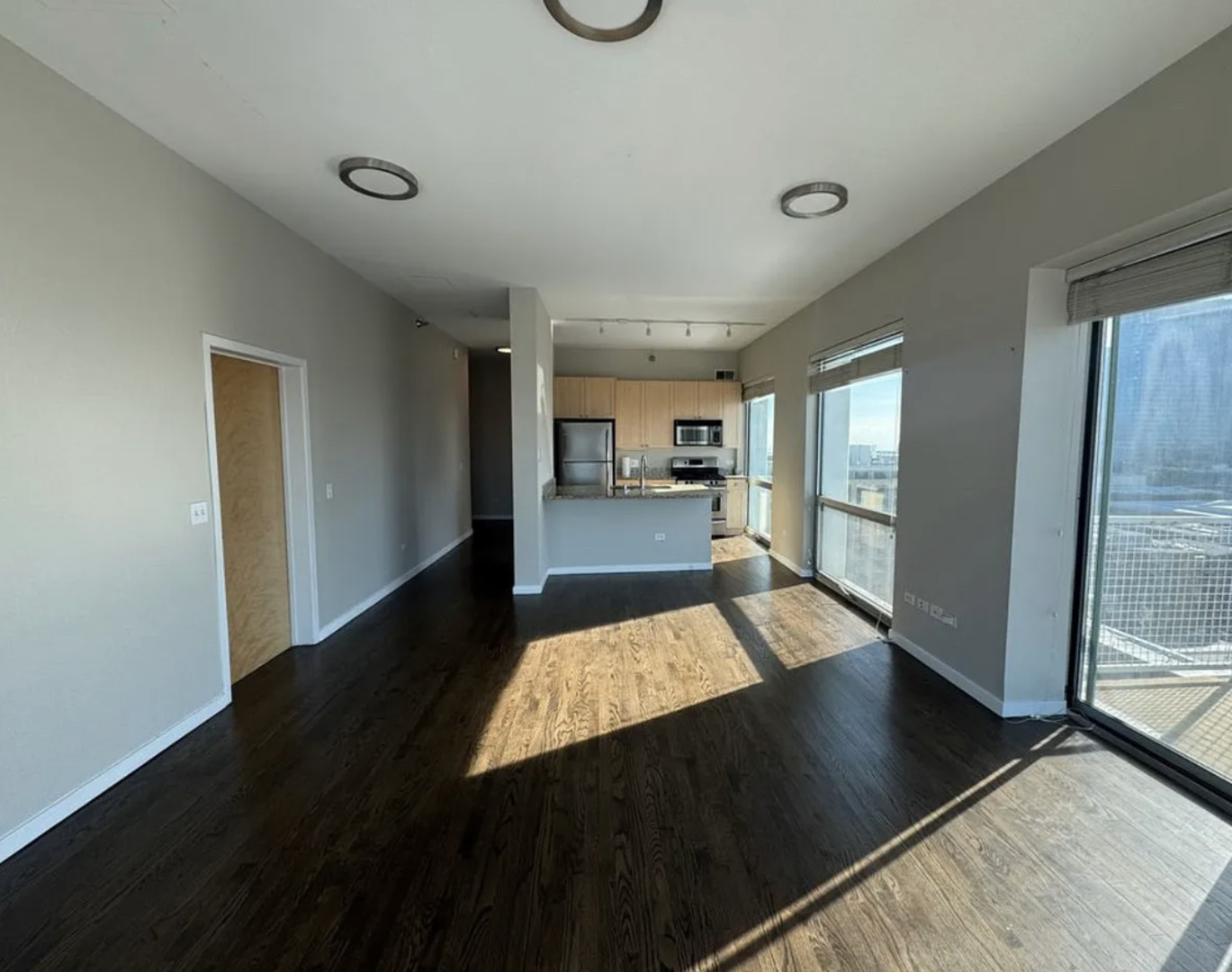 1845 S Michigan Avenue 2005